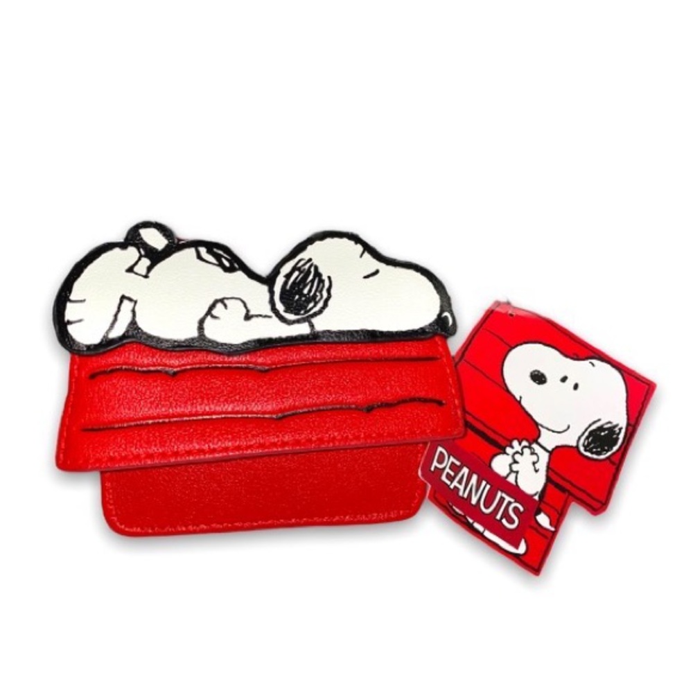 PEANUTS Snoopy Doghouse Wallet Card & ID Holder Button Snap Closure